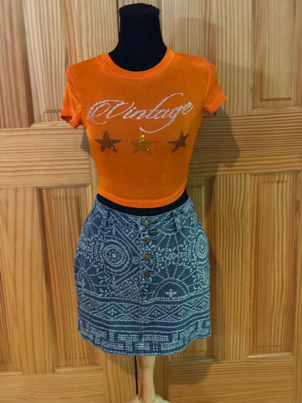 FREE PEOPLE BUTTON DOWN DENIM SKIRt with frayed hem SIZE 2